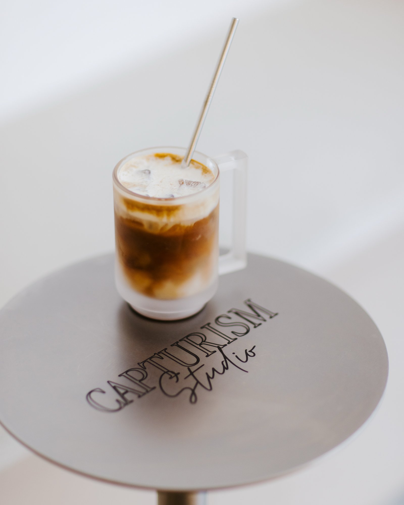 Petite parenthèse avant une semaine bien remplie ☕️

Starting the week slowly, while I still can.

@capturism.studio
