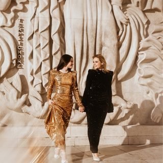 Après un week-end de célébrations… retour au travail ✨
Belle semaine 

GLITTER @shootingstangerine 
by @melody_barabe

Wedding planner @anna_p_mariage
Models @sarahguerre @edenlng
Mua @grtmaemua
Jewels @paviotcreateur
Content creator @tayolab.fr @weddingsbestie
Photographer @charlottemarette